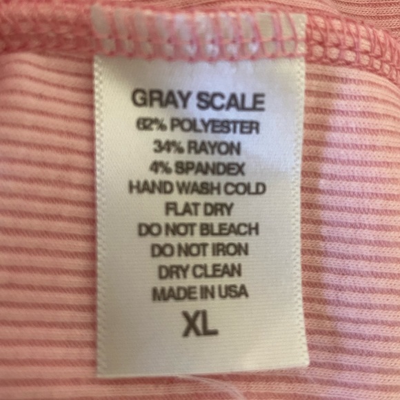 Grayscale Neckline-Cutout Bodycon Dress Pink Various Sizes New With Tags - Picture 4 of 7